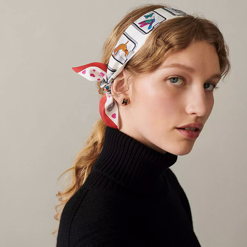 Small 100% Silk Neck Head Scar - đánh giá và giá Women'S Fashion Hats