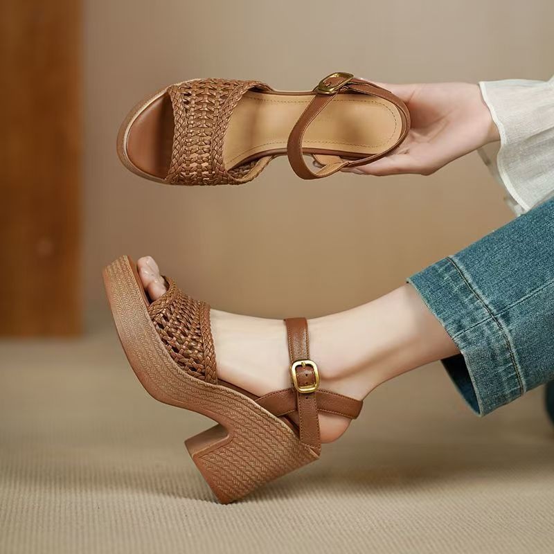Elegant Women's Braided High H - đánh giá và giá Women'S Fashion Spring 2025